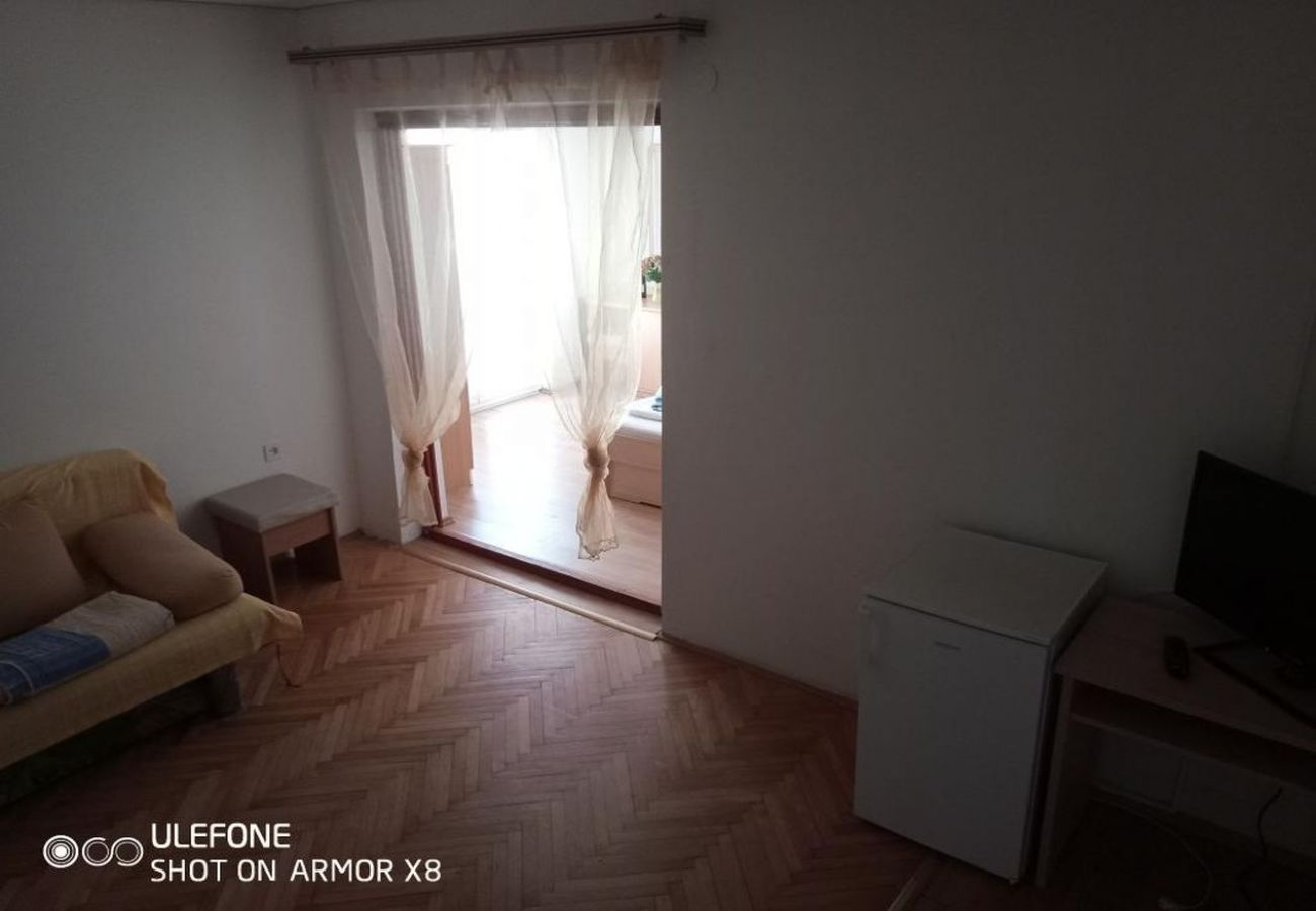 Pokój w Lopar - Pokój w Lopar z balkon, WIFI (4620-96)