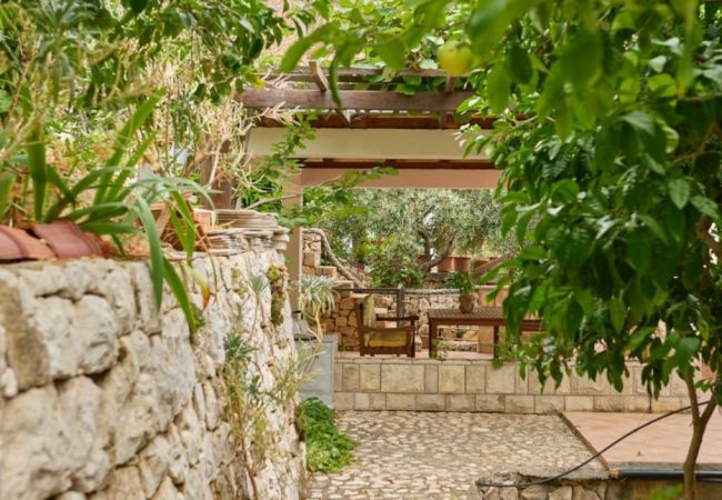 Apartament w Saplunara - Apartament w Saplunara z Widok na morze, balkon, Klimatyzacja, WIFI (5197-3) Apartament w Saplunara - Apartament w Saplunara z Widok na morze, balkon, Klimatyzacja, WIFI (5197-3)
