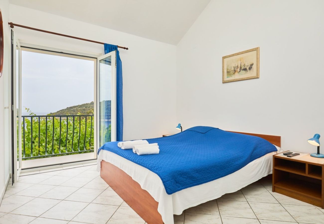 Apartament w Saplunara - Apartament w Saplunara z Widok na morze, balkon, Klimatyzacja, WIFI (5197-2)