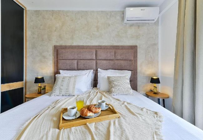 Dom w Bibinje - Domek wypoczynkowy w Bibinje z Widok na morze, balkon, Klimatyzacja, WIFI (5201-1) Dom w Bibinje - Domek wypoczynkowy w Bibinje z Widok na morze, balkon, Klimatyzacja, WIFI (5201-1)