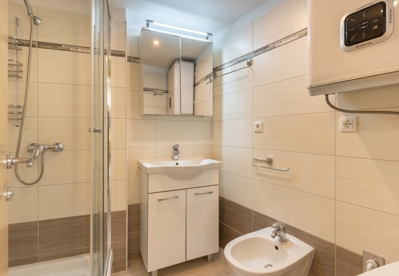 Studio w Cres - Apartament Studio w Cres z taras, Klimatyzacja, WIFI (5205-3)