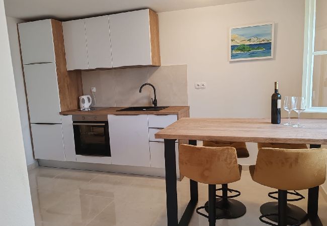 Apartament w Lumbarda - Apartament w Lumbarda z Widok na morze, taras, Klimatyzacja, WIFI (869-4) Apartament w Lumbarda - Apartament w Lumbarda z Widok na morze, taras, Klimatyzacja, WIFI (869-4)