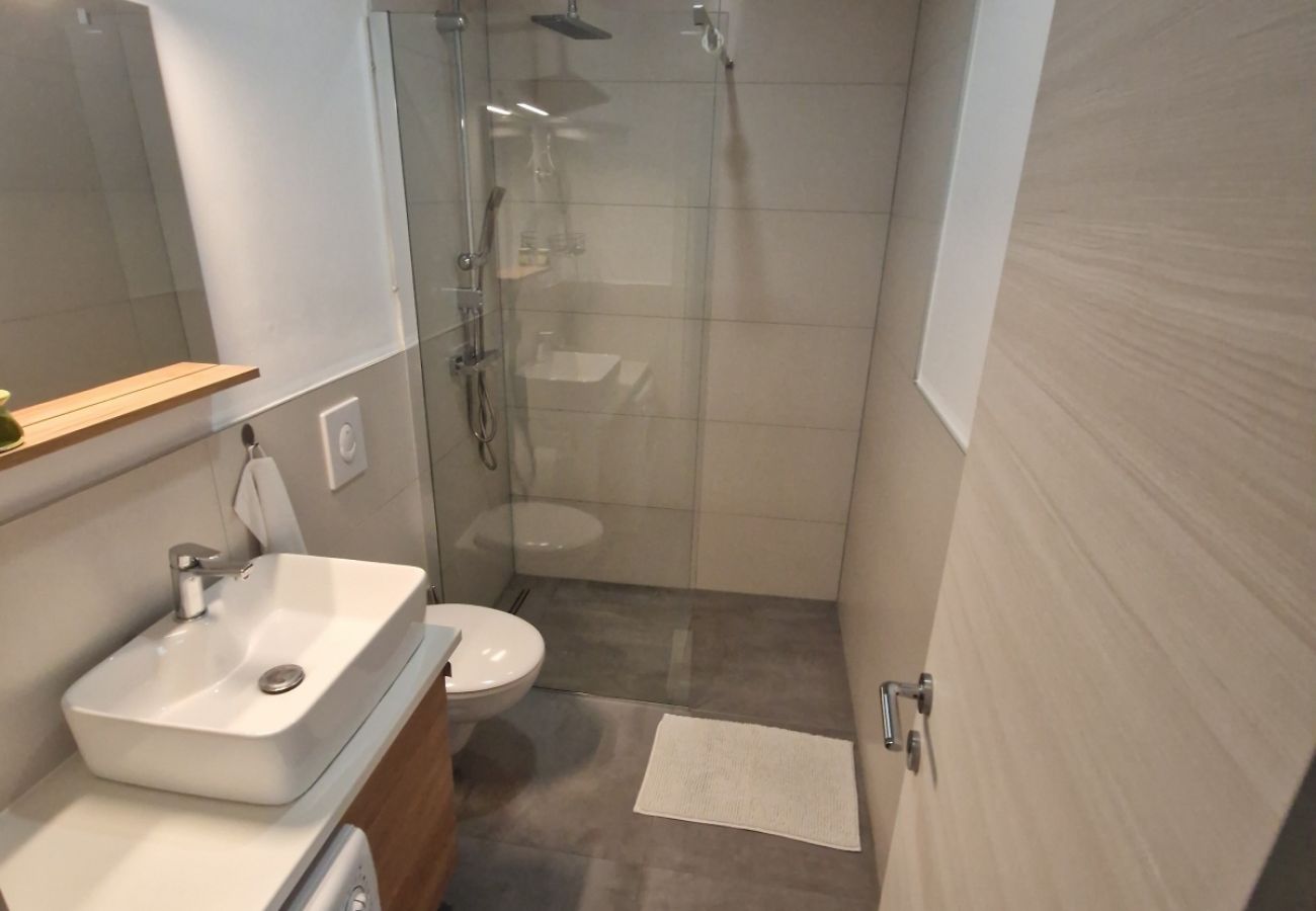 Apartament w Opatija - Apartament w Opatija z taras, Klimatyzacja, Pralka, Zmywarka (5219-1)