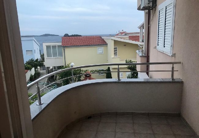 Apartament w Rogoznica - Apartament w Rogoznica z Widok na morze, balkon, Klimatyzacja, WIFI (5148-5) Apartament w Rogoznica - Apartament w Rogoznica z Widok na morze, balkon, Klimatyzacja, WIFI (5148-5)