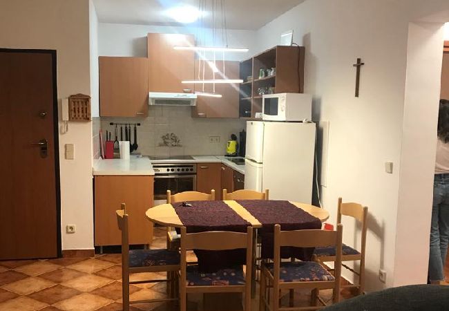 Apartament w Rogoznica - Apartament w Rogoznica z Widok na morze, balkon, Klimatyzacja, WIFI (5148-5) Apartament w Rogoznica - Apartament w Rogoznica z Widok na morze, balkon, Klimatyzacja, WIFI (5148-5)