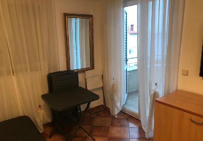 Apartament w Rogoznica - Apartament w Rogoznica z Widok na morze, balkon, Klimatyzacja, WIFI (5148-5) Apartament w Rogoznica - Apartament w Rogoznica z Widok na morze, balkon, Klimatyzacja, WIFI (5148-5)