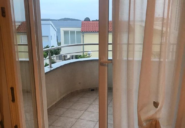 Apartament w Rogoznica - Apartament w Rogoznica z Widok na morze, balkon, Klimatyzacja, WIFI (5148-5) Apartament w Rogoznica - Apartament w Rogoznica z Widok na morze, balkon, Klimatyzacja, WIFI (5148-5)