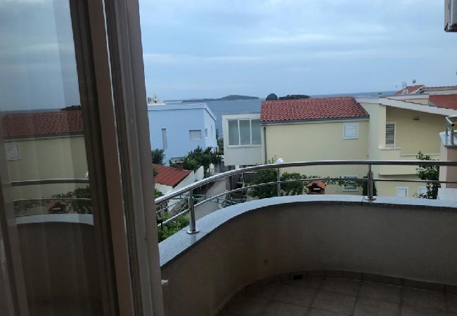 Apartament w Rogoznica - Apartament w Rogoznica z Widok na morze, balkon, Klimatyzacja, WIFI (5148-5) Apartament w Rogoznica - Apartament w Rogoznica z Widok na morze, balkon, Klimatyzacja, WIFI (5148-5)