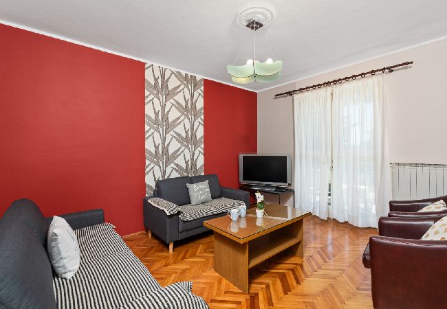 Apartament w Porec - Ferienwohnung in Poreč mit Balkon, Klimaanlage, W-LAN, Waschmaschine (5203-1) Apartament w Porec - Ferienwohnung in Poreč mit Balkon, Klimaanlage, W-LAN, Waschmaschine (5203-1)