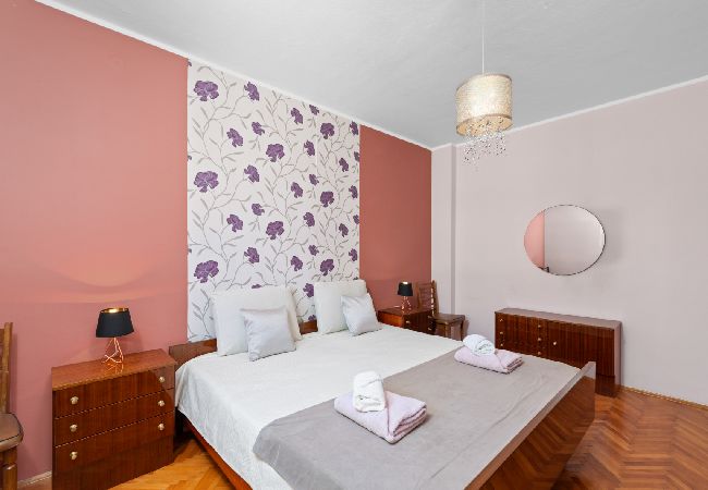 Apartament w Porec - Ferienwohnung in Poreč mit Balkon, Klimaanlage, W-LAN, Waschmaschine (5203-1) Apartament w Porec - Ferienwohnung in Poreč mit Balkon, Klimaanlage, W-LAN, Waschmaschine (5203-1)