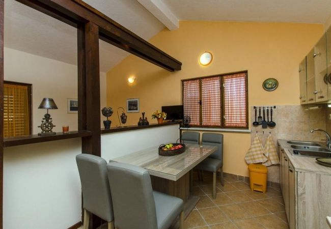 Studio w Ražanj - Apartament Studio w Ražanj z Widok na morze, taras, Klimatyzacja, WIFI (4597-2) Studio w Ražanj - Apartament Studio w Ražanj z Widok na morze, taras, Klimatyzacja, WIFI (4597-2)