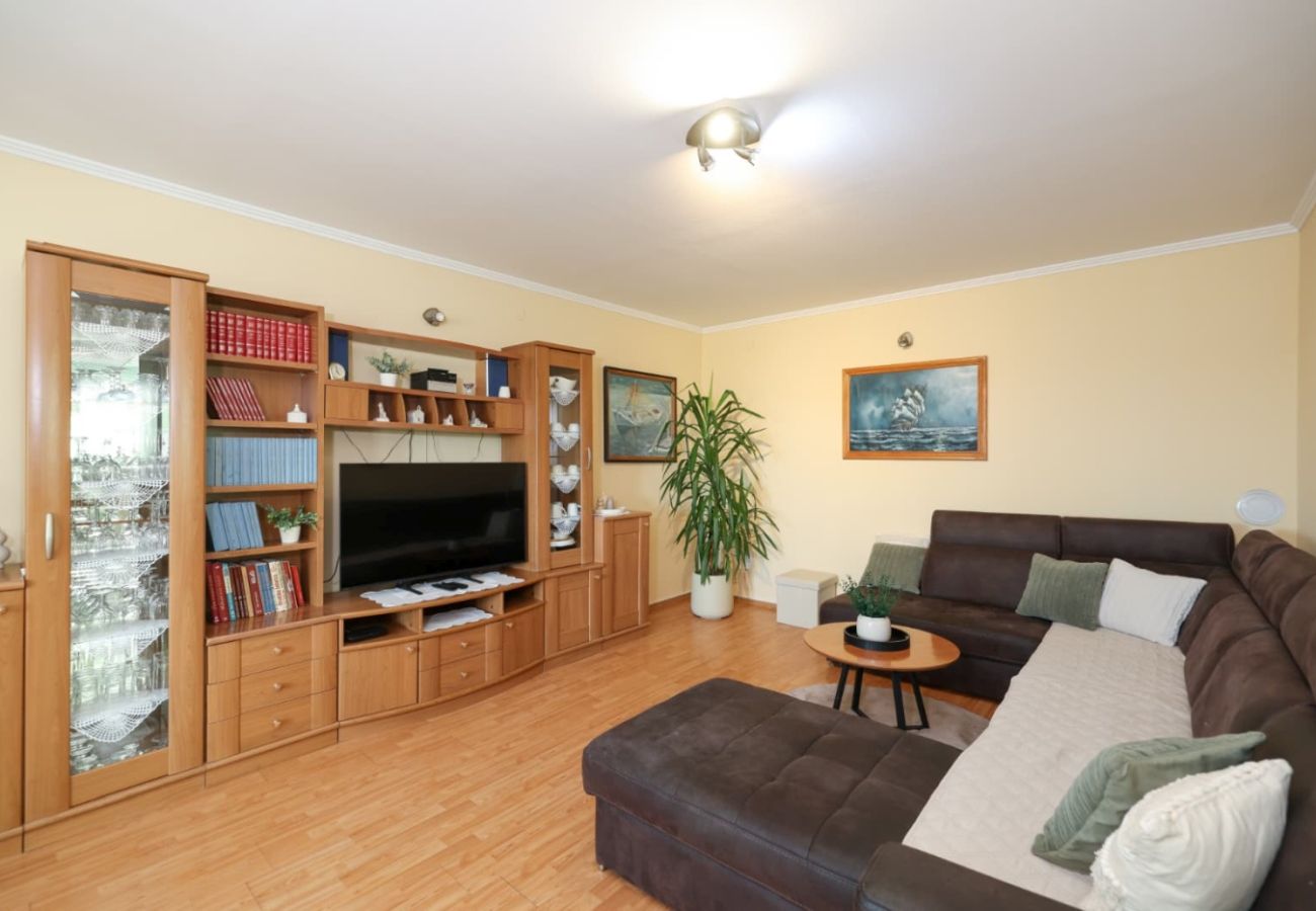 Dom w Privlaka - Dom wakacyjny 5239 dla 8+3 osób w Privlace – 100 m od piaszczystej plaży
