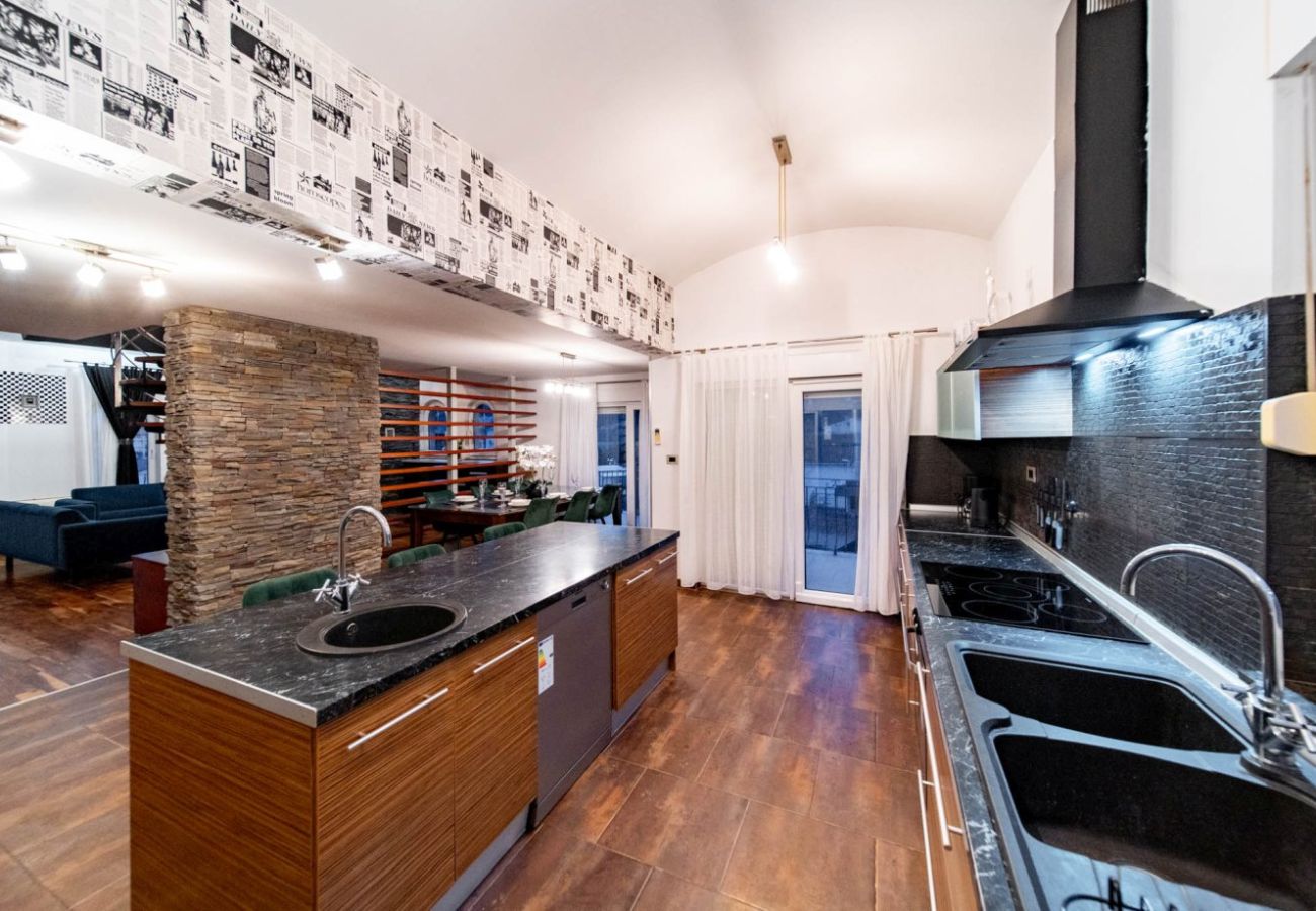 Apartament w Lopar - Apartament wakacyjny w Lopar z tarasem, klimatyzacją, Wi-Fi i widokiem na morze (4738-7)