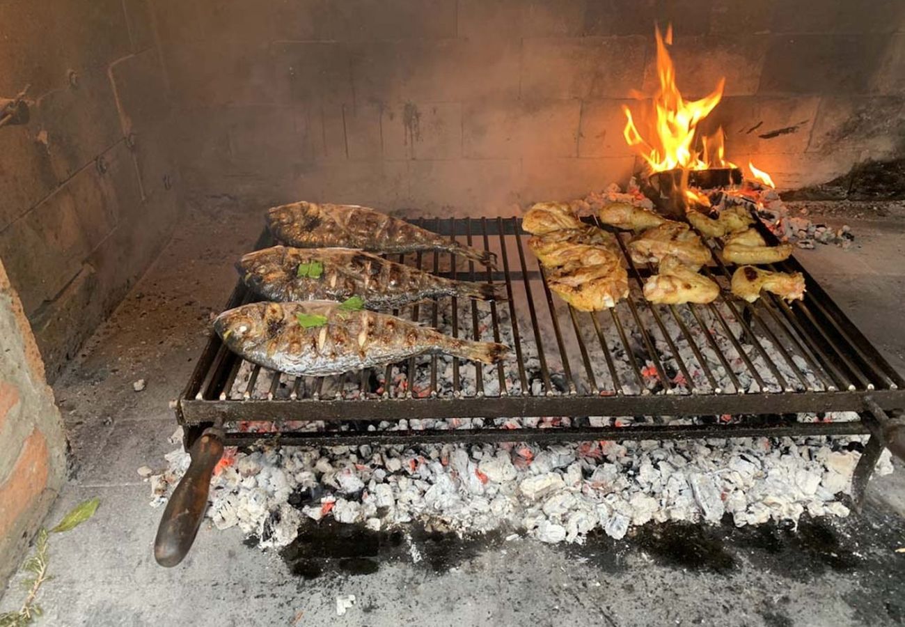 Apartament w Lopar - Apartament wakacyjny w Lopar z tarasem, klimatyzacją, Wi-Fi i widokiem na morze (4738-7)