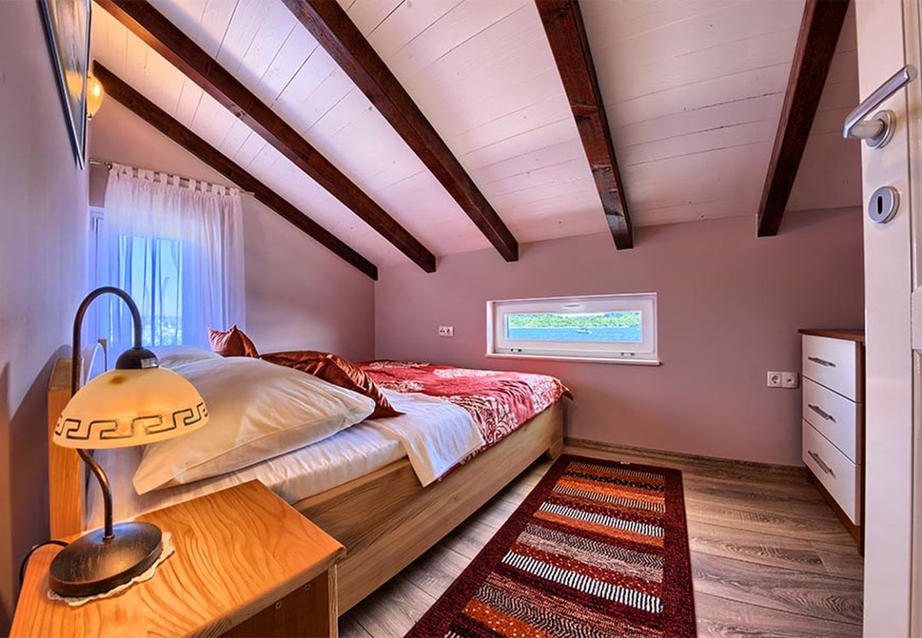 Willa w Okrug Gornji - Ferienhaus 5243 für 8 Pers