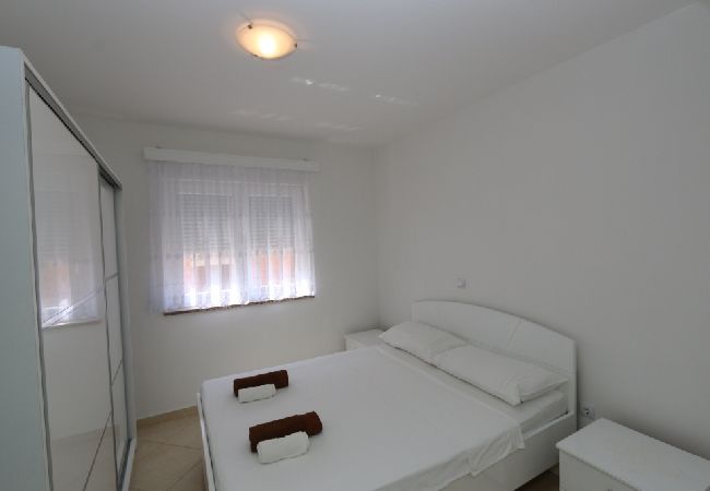 Апартаменты на Medulin - Ferienwohnung in Medulin mit Terrasse, Klimaanlage, W-LAN, Waschmaschine (64-3) Апартаменты на Medulin - Ferienwohnung in Medulin mit Terrasse, Klimaanlage, W-LAN, Waschmaschine (64-3)