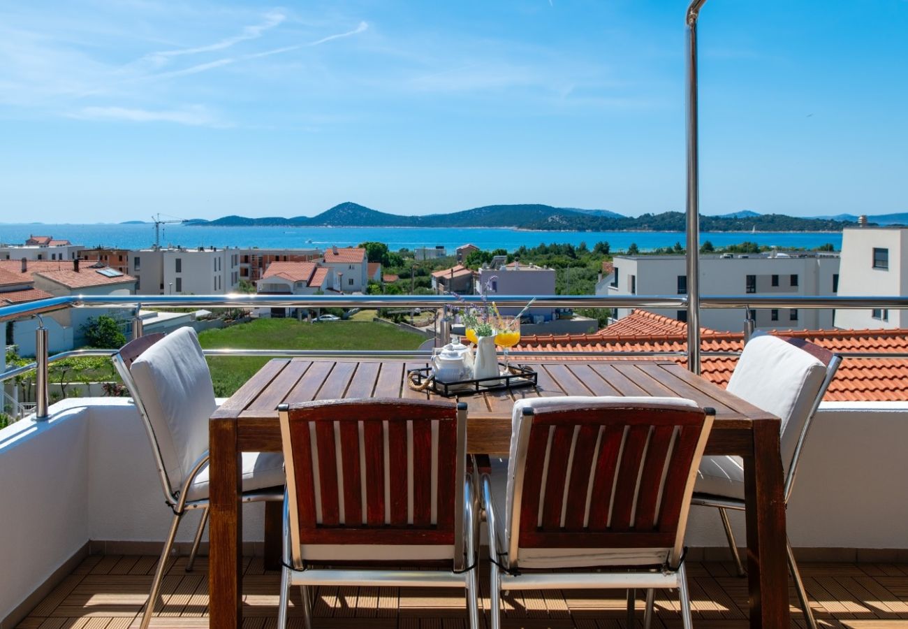 Апартаменты на Vodice - Apartment in Vodice with Seaview, Terrace, Air condition, WIFI (94-9)