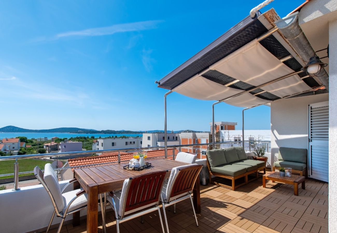 Апартаменты на Vodice - Apartment in Vodice with Seaview, Terrace, Air condition, WIFI (94-9)