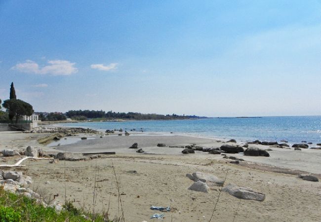 Апартаменты на Zambratija - Aпартамент в Замбратија c Вид на море, балкон, Спутниковое / кабельное телевидение, WIFI (158-1) Апартаменты на Zambratija - Aпартамент в Замбратија c Вид на море, балкон, Спутниковое / кабельное телевидение, WIFI (158-1)