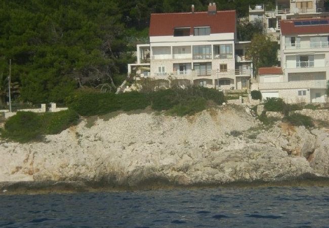 Апартаменты на Hvar - Aпартамент в Хвар c Вид на море, лоджия, Спутниковое / кабельное телевидение, WIFI (199-3) Апартаменты на Hvar - Aпартамент в Хвар c Вид на море, лоджия, Спутниковое / кабельное телевидение, WIFI (199-3)