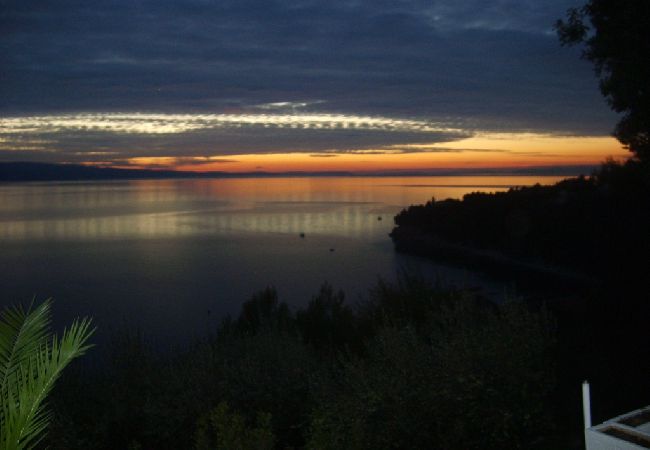 Апартаменты на Stanici - Ferienwohnung in Stanići mit Meerblick, Balkon, Klimaanlage, W-LAN (634-3) Апартаменты на Stanici - Ferienwohnung in Stanići mit Meerblick, Balkon, Klimaanlage, W-LAN (634-3)