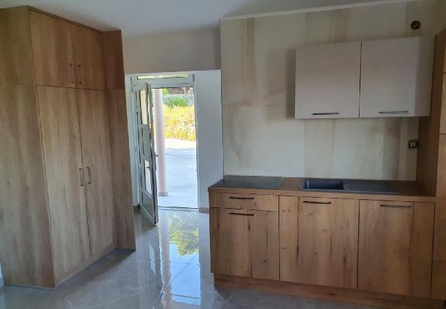 Апартаменты на Banjol - Ferienwohnung in Banjol mit Meerblick, Balkon, Klimaanlage, W-LAN (605-3) Апартаменты на Banjol - Ferienwohnung in Banjol mit Meerblick, Balkon, Klimaanlage, W-LAN (605-3)