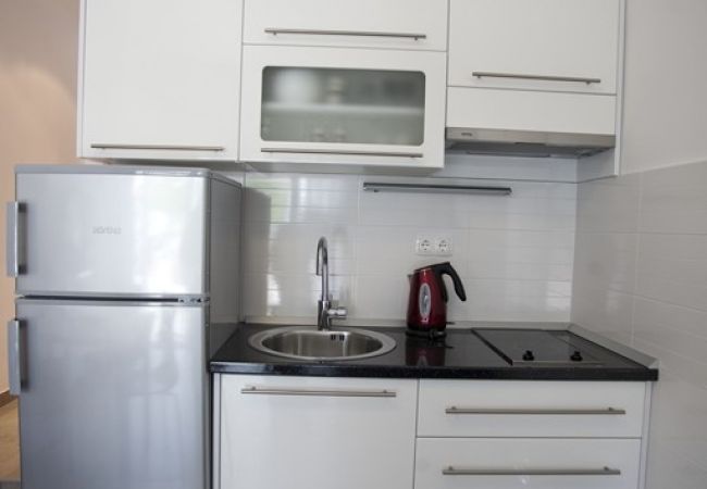 Апартаменты на Duce - Ferienwohnung in Duće mit Meerblick, Terrasse, Klimaanlage, W-LAN (850-2) Апартаменты на Duce - Ferienwohnung in Duće mit Meerblick, Terrasse, Klimaanlage, W-LAN (850-2)