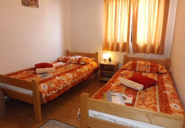 Апартаменты на Umag - Aпартамент в Умаг c терраса, WIFI, Балкон / Терраса (853-3) Апартаменты на Umag - Aпартамент в Умаг c терраса, WIFI, Балкон / Терраса (853-3)