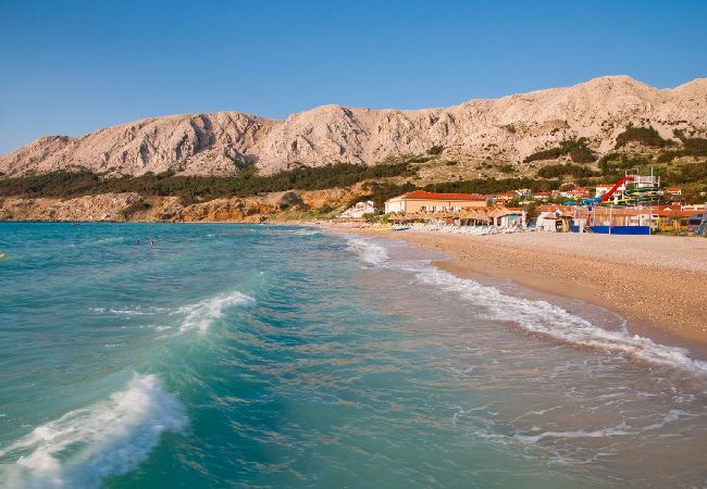 Апартаменты на Baška - Aпартамент в Башка c балкон, Спутниковое / кабельное телевидение, WIFI, Балкон / Терраса (883-3) Апартаменты на Baška - Aпартамент в Башка c балкон, Спутниковое / кабельное телевидение, WIFI, Балкон / Терраса (883-3)
