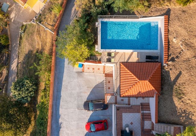 Апартаменты на Supetarska Draga - Apartment in Supetarska Draga with Seaview, Balcony, Air condition, WIFI (3321-4) Апартаменты на Supetarska Draga - Apartment in Supetarska Draga with Seaview, Balcony, Air condition, WIFI (3321-4)