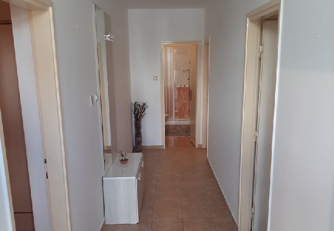 Апартаменты на Vodice - Aпартамент в Водице c Вид на море, терраса, Спутниковое / кабельное телевидение, WIFI (3335-3) Апартаменты на Vodice - Aпартамент в Водице c Вид на море, терраса, Спутниковое / кабельное телевидение, WIFI (3335-3)