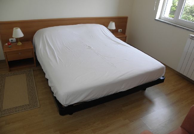 Апартаменты на Premantura - Ferienwohnung in Premantura mit Terrasse, Klimaanlage, W-LAN, Waschmaschine (3352-28) Апартаменты на Premantura - Ferienwohnung in Premantura mit Terrasse, Klimaanlage, W-LAN, Waschmaschine (3352-28)