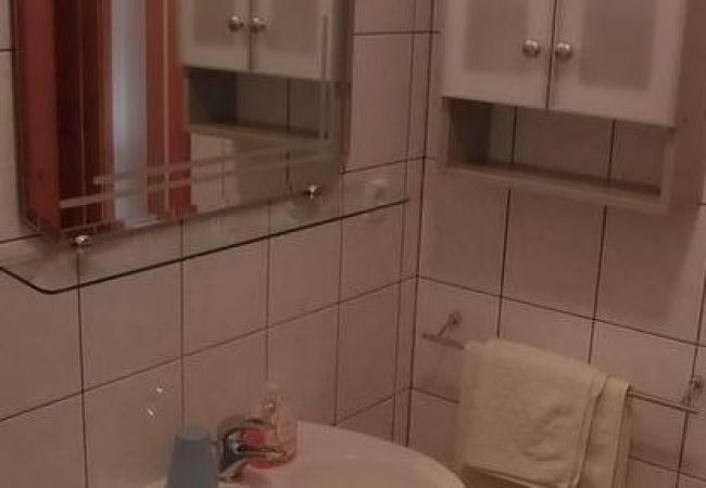 Апартаменты на Bol - Aпартамент в Бол c Вид на море, балкон, Спутниковое / кабельное телевидение, WIFI (3417-5) Апартаменты на Bol - Aпартамент в Бол c Вид на море, балкон, Спутниковое / кабельное телевидение, WIFI (3417-5)