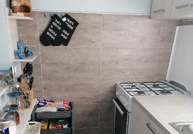 Дом на Tkon - Робинсон дом в Ткон c Вид на море, терраса, WIFI (3437-1) Дом на Tkon - Робинсон дом в Ткон c Вид на море, терраса, WIFI (3437-1)