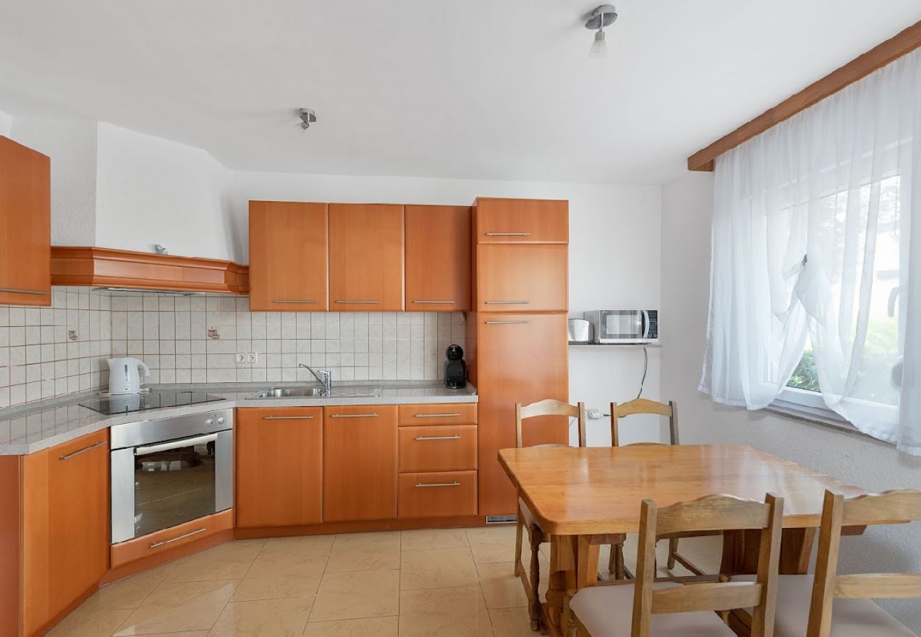 Апартаменты на Sukošan - Ferienwohnung in Sukošan mit Meerblick, Terrasse, Klimaanlage, W-LAN (3495-1)