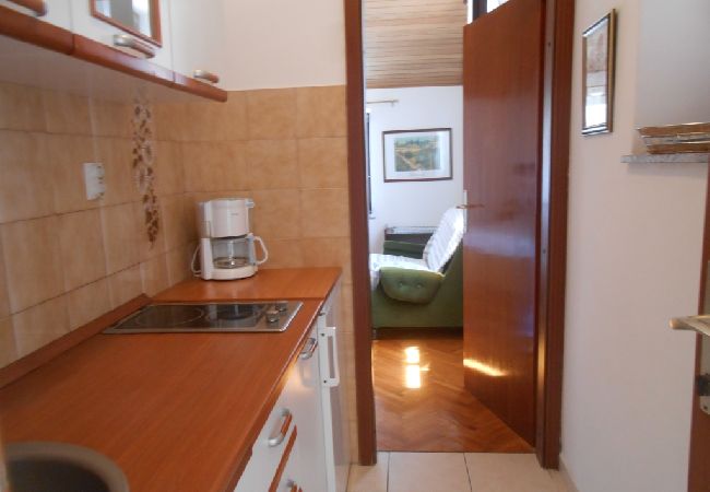 Апартаменты на Vodice - Apartment in Vodice with Seaview, Terrace, Air condition, WIFI (3420-3) Апартаменты на Vodice - Apartment in Vodice with Seaview, Terrace, Air condition, WIFI (3420-3)