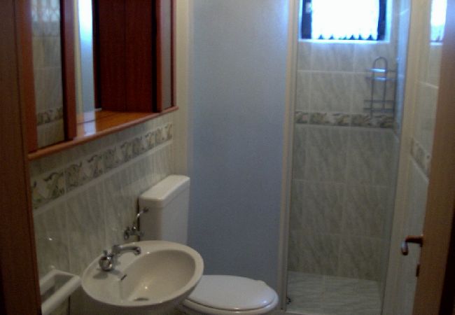 Апартаменты на Novigrad - Aпартамент в Новиград c терраса, Спутниковое / кабельное телевидение, WIFI, Балкон / Терраса (3663-1) Апартаменты на Novigrad - Aпартамент в Новиград c терраса, Спутниковое / кабельное телевидение, WIFI, Балкон / Терраса (3663-1)