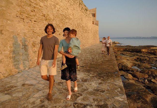 Апартаменты на Novigrad - Aпартамент в Новиград c терраса, Спутниковое / кабельное телевидение, WIFI, Балкон / Терраса (3663-2) Апартаменты на Novigrad - Aпартамент в Новиград c терраса, Спутниковое / кабельное телевидение, WIFI, Балкон / Терраса (3663-2)