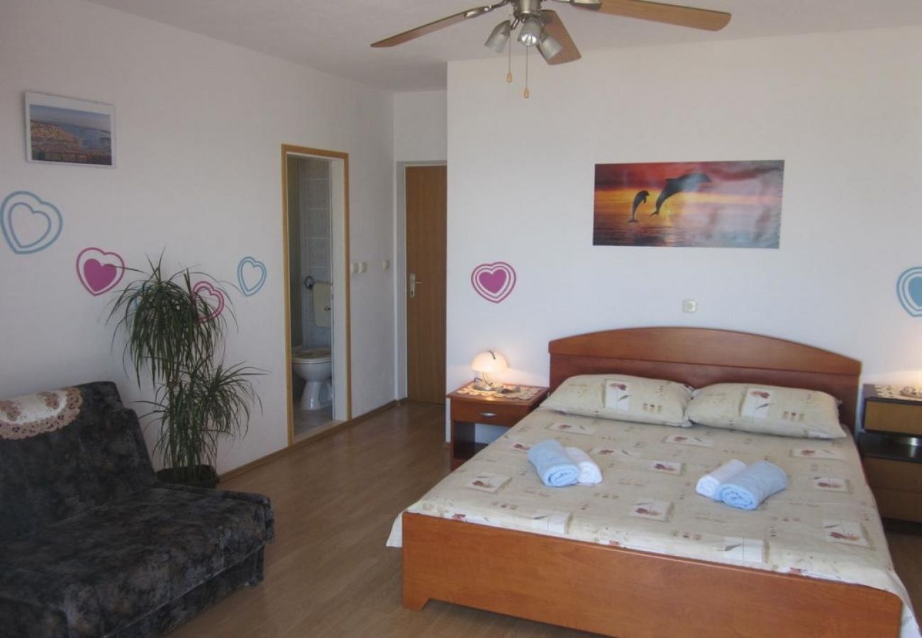 Rent by room на Hvar - Zimmer in Hvar-Stadt mit Meerblick, Terrasse, Klimaanlage, W-LAN (3666-3)