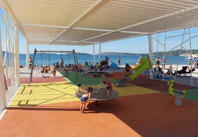 Апартаменты на Šibenik-Brodarica - Apartment in Brodarica with Seaview, Terrace, Air condition, WIFI (3814-1) Апартаменты на Šibenik-Brodarica - Apartment in Brodarica with Seaview, Terrace, Air condition, WIFI (3814-1)