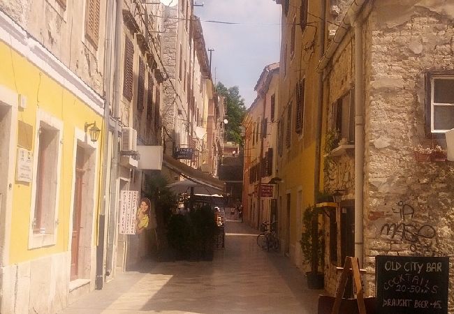 Апартаменты на Štinjan - Aпартамент в Štinjan c Вид на море, Спутниковое / кабельное телевидение, WIFI, Балкон / Терраса (3326-4) Апартаменты на Štinjan - Aпартамент в Štinjan c Вид на море, Спутниковое / кабельное телевидение, WIFI, Балкон / Терраса (3326-4)