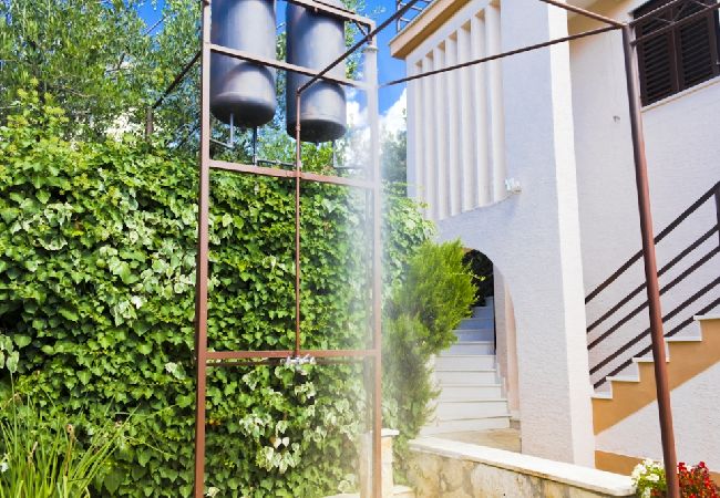 Апартаменты на Rogoznica - Aпартамент в Рогозница c терраса, Спутниковое / кабельное телевидение, WIFI, инвалидности (3338-2) Апартаменты на Rogoznica - Aпартамент в Рогозница c терраса, Спутниковое / кабельное телевидение, WIFI, инвалидности (3338-2)