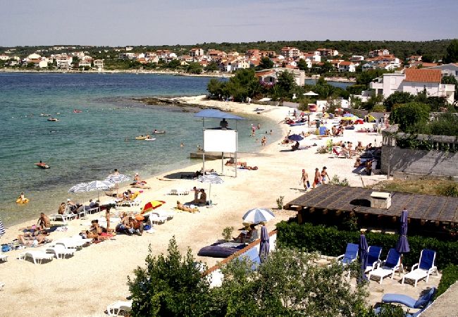 Rent by room на Rogoznica - Комната в Рогозница c WIFI (3338-5) Rent by room на Rogoznica - Комната в Рогозница c WIFI (3338-5)