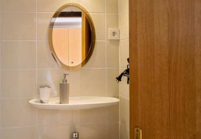 Rent by room на Rogoznica - Комната в Рогозница c WIFI (3338-5) Rent by room на Rogoznica - Комната в Рогозница c WIFI (3338-5)