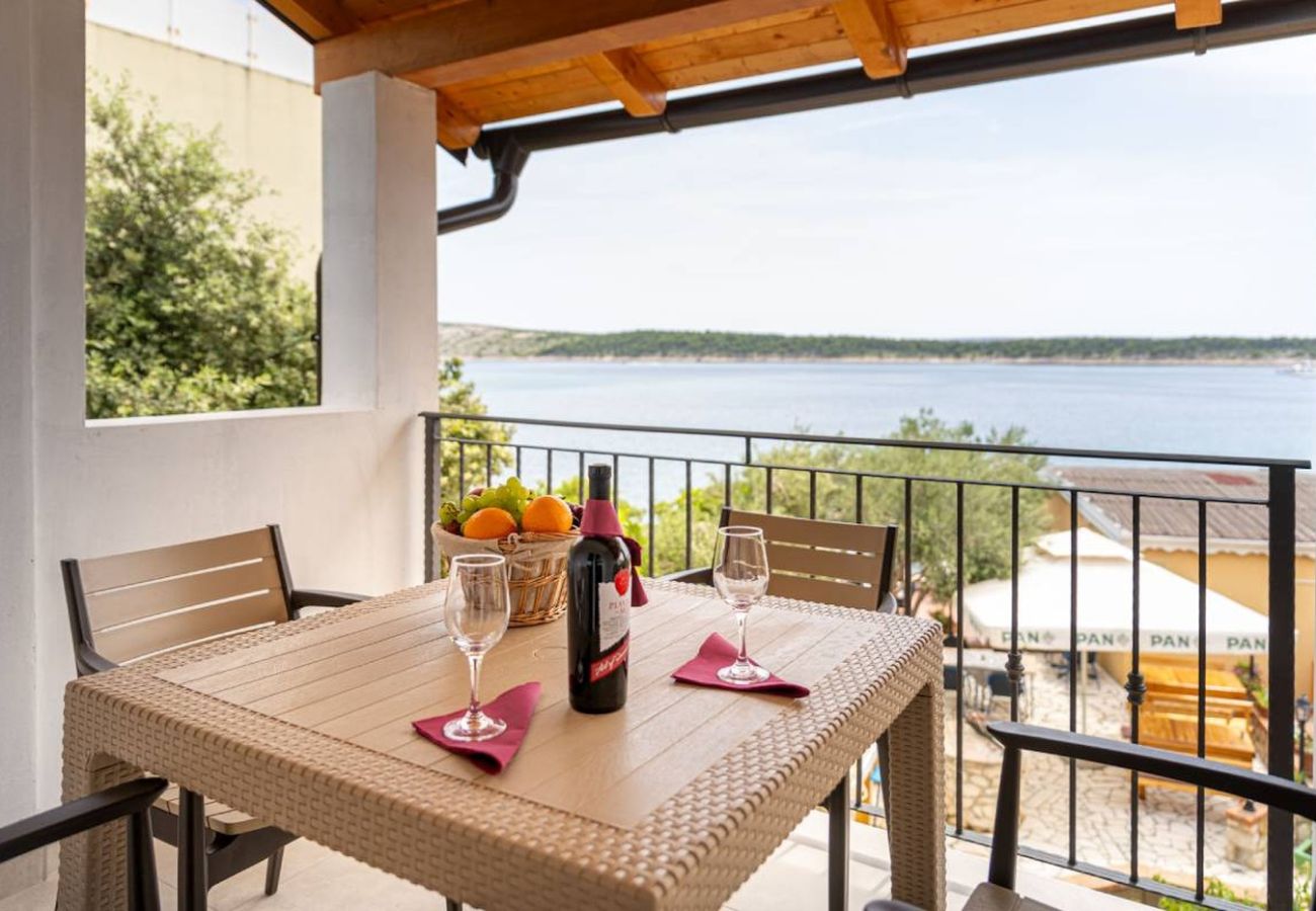 Апартаменты на Rab - Ferienwohnung in Barbat mit Meerblick, Balkon, Klimaanlage (660-5) Апартаменты на Rab - Ferienwohnung in Barbat mit Meerblick, Balkon, Klimaanlage (660-5)