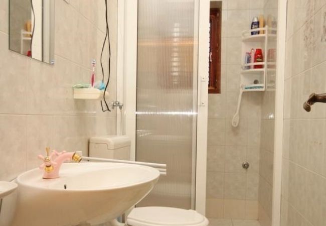 Апартаменты на Kali - Ferienwohnung in Kali mit Meerblick, Terrasse, Klimaanlage, W-LAN (4230-3) Апартаменты на Kali - Ferienwohnung in Kali mit Meerblick, Terrasse, Klimaanlage, W-LAN (4230-3)