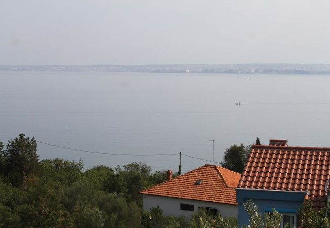 Апартаменты на Kali - Ferienwohnung in Kali mit Meerblick, Terrasse, Klimaanlage, W-LAN (4230-3) Апартаменты на Kali - Ferienwohnung in Kali mit Meerblick, Terrasse, Klimaanlage, W-LAN (4230-3)