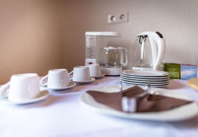 Дом на Rakovica - дом отдыха в Rakovica c терраса, WIFI, Балкон / Терраса (4488-1) Дом на Rakovica - дом отдыха в Rakovica c терраса, WIFI, Балкон / Терраса (4488-1)