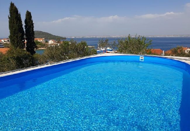 Апартаменты на Kali - Apartment in Kali with Seaview, Balcony, Air condition, WIFI (4566-2) Апартаменты на Kali - Apartment in Kali with Seaview, Balcony, Air condition, WIFI (4566-2)