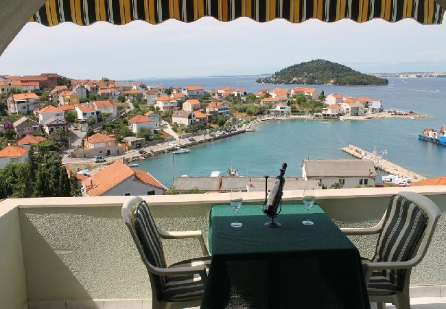 Апартаменты на Kali - Apartment in Kali with Seaview, Balcony, Air condition, WIFI (4566-2) Апартаменты на Kali - Apartment in Kali with Seaview, Balcony, Air condition, WIFI (4566-2)